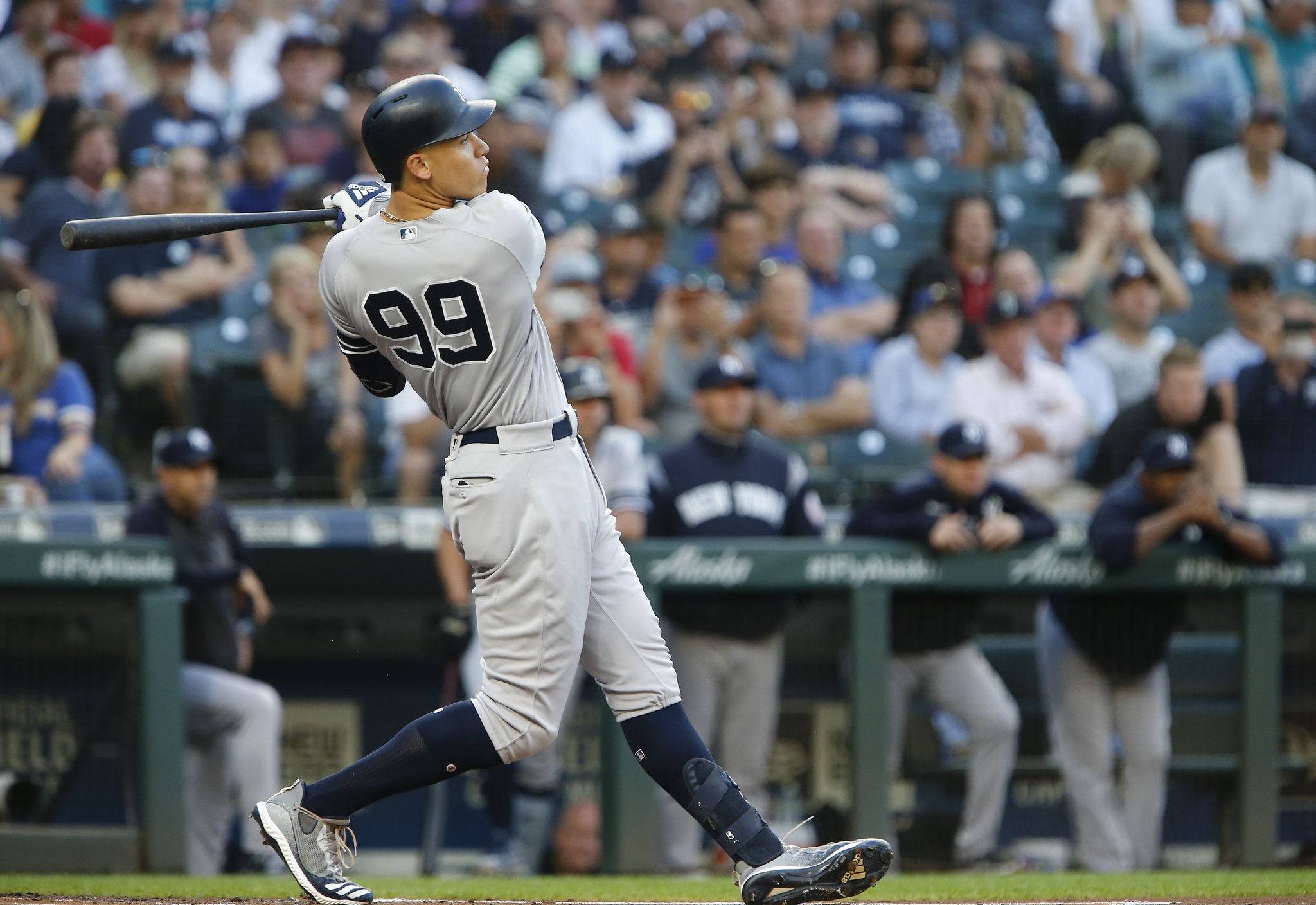 Aaron Judge's Historic Performance Fuels Yankees' 9-Home Run Game Aaron Judge's Historic Performance Fuels Yankees' 9-Home Run Game