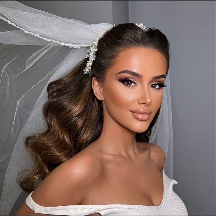 Bridesmaid's Full Glam Makeup Sparks Bridezilla Drama Bridesmaid's Full Glam Makeup Sparks Bridezilla Drama