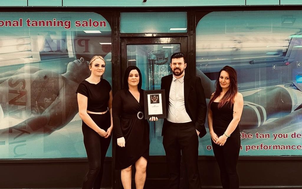 Clique Salon Newton Aycliffe: Echo Top Ten Success Clique Salon Newton Aycliffe: Echo Top Ten Success