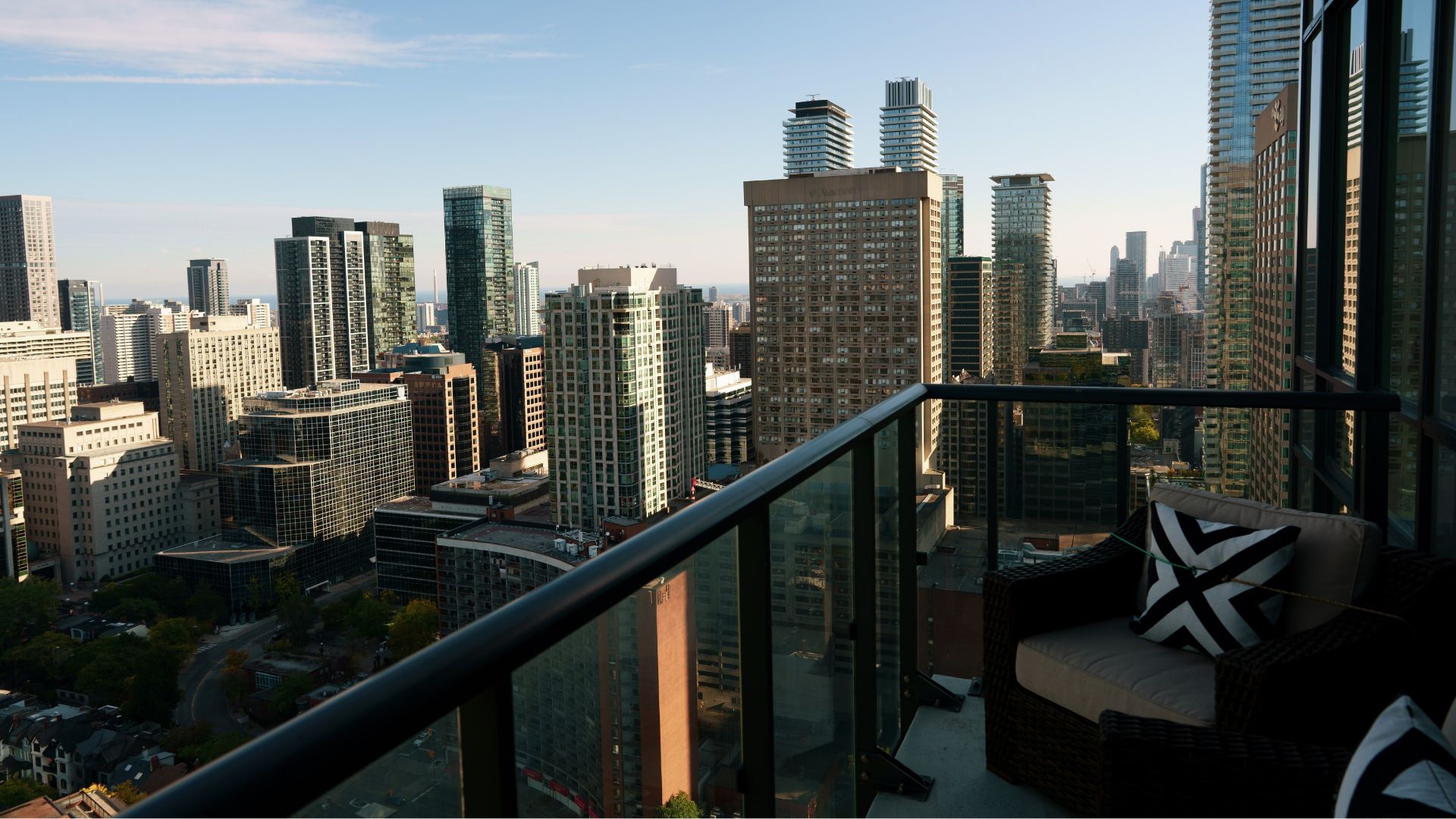 Condo Market Slowdown: Are Canadian Investors Losing Faith? Condo Market Slowdown: Are Canadian Investors Losing Faith?