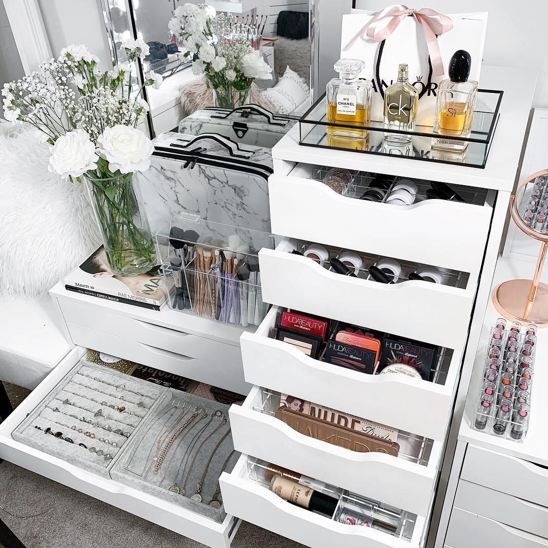 Find The Perfect Makeup Organiser: A Guide To Tidy Beauty Storage Find The Perfect Makeup Organiser: A Guide To Tidy Beauty Storage