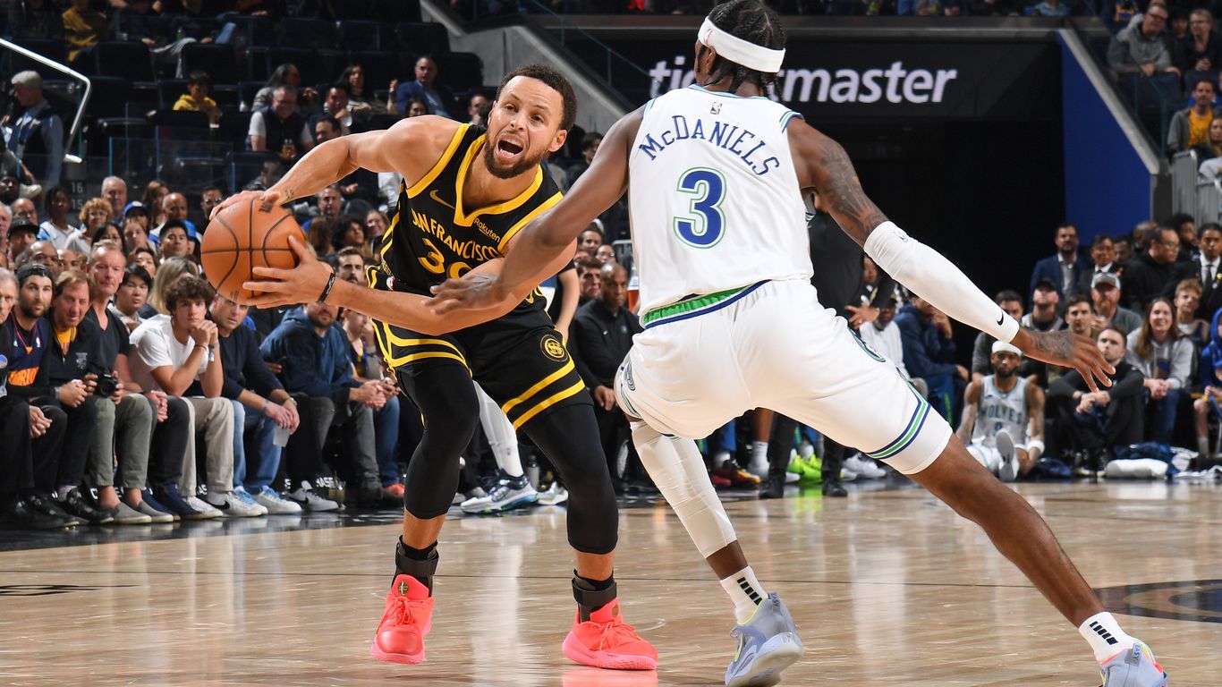Golden State Warriors Defeat Hornets, Extending Losing Streak To Seven Golden State Warriors Defeat Hornets, Extending Losing Streak To Seven