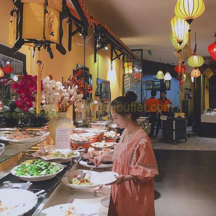 Hình Ảnh Voi Ăn Tiệc Buffet: Trang Điểm Ấn Tượng Hình Ảnh Voi Ăn Tiệc Buffet: Trang Điểm Ấn Tượng