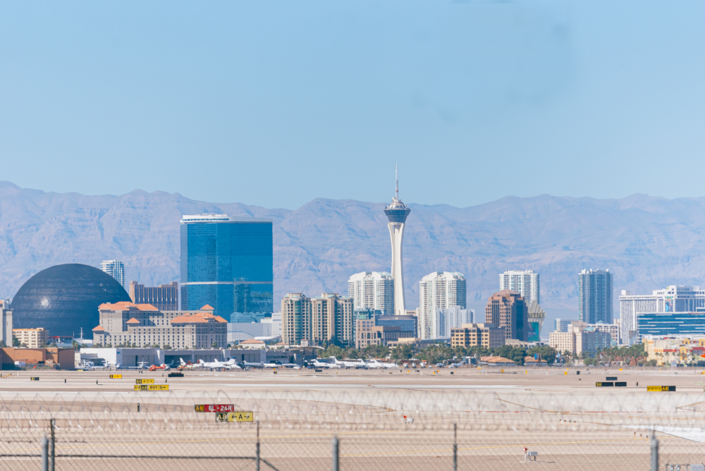 Las Vegas Airport: FAA Examines Potential Collision Hazards Las Vegas Airport: FAA Examines Potential Collision Hazards