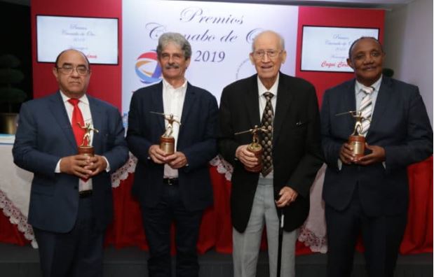 Los Premios Caonabo De Oro 2025: Celebración Y Reconocimiento Los Premios Caonabo De Oro 2025: Celebración Y Reconocimiento