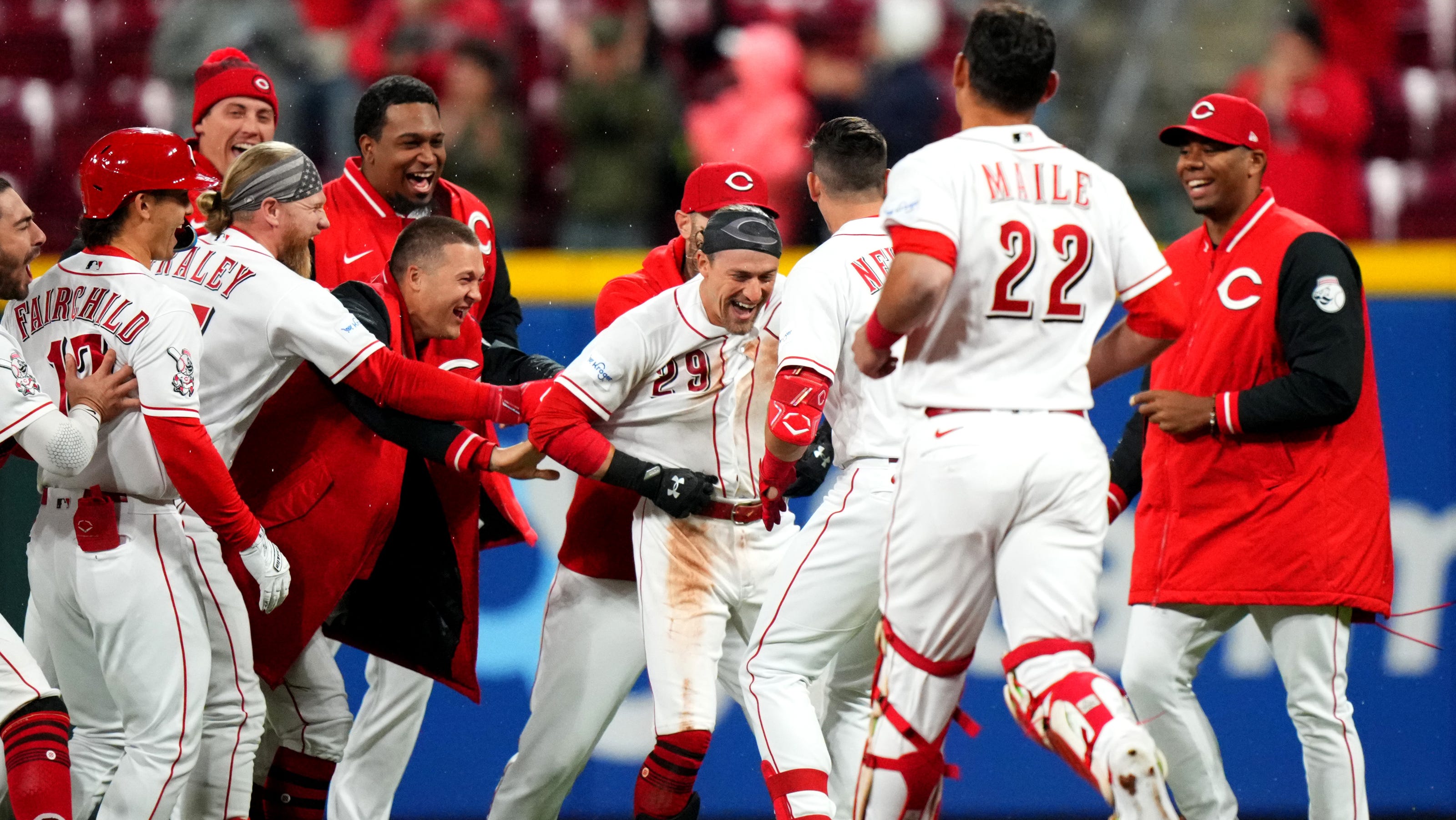 Reds' Losing Streak Continues: Another 1-0 Defeat Sets MLB Record Reds' Losing Streak Continues: Another 1-0 Defeat Sets MLB Record