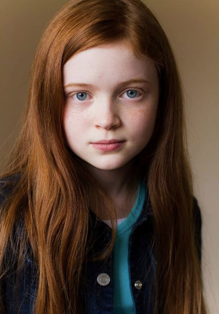 Sadie Sink Visits Stranger Things Broadway Cast: Behind-the-Scenes Photo Sadie Sink Visits Stranger Things Broadway Cast: Behind-the-Scenes Photo