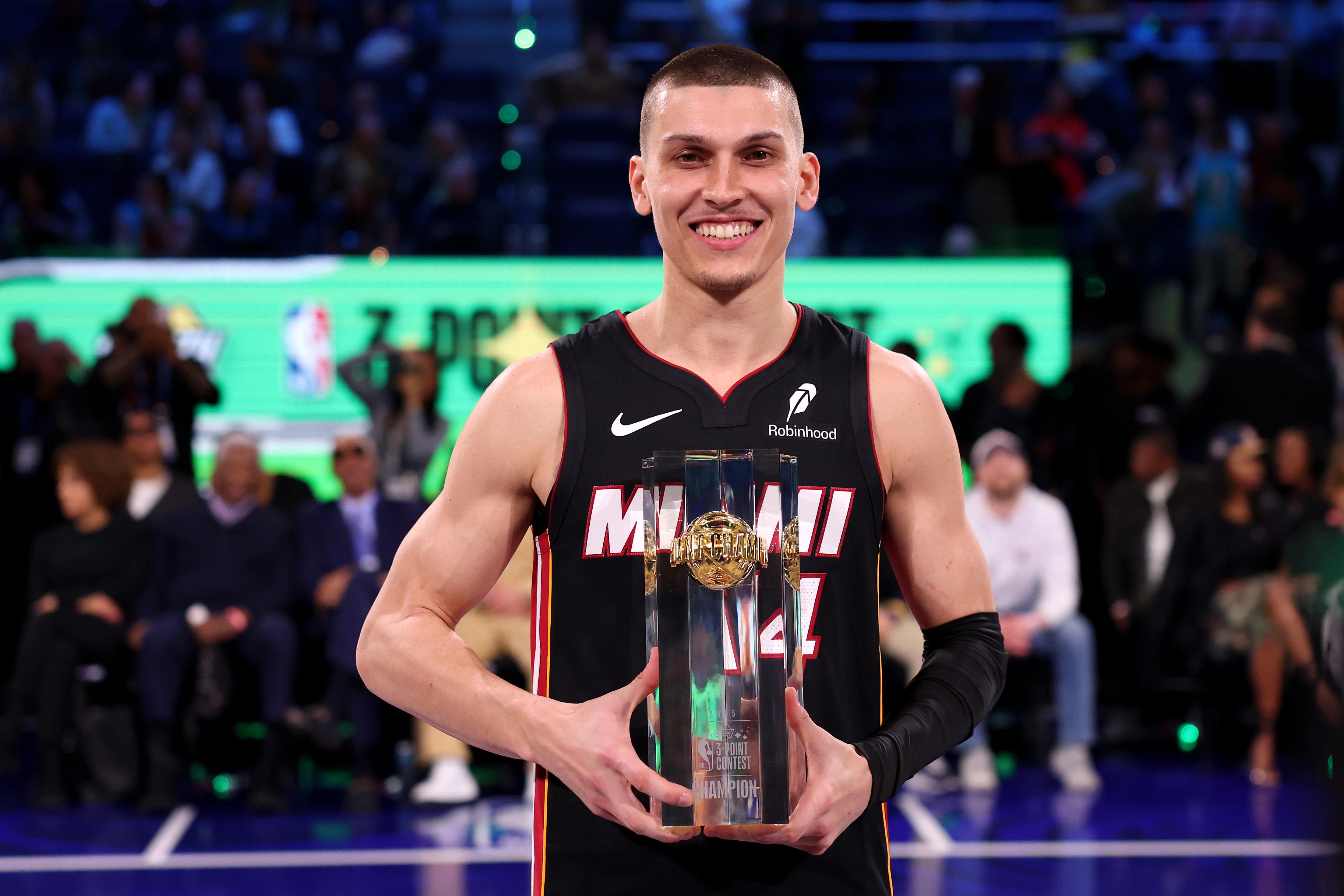 Tyler Herro Wins NBA 3-Point Contest: Defeats Buddy Hield Tyler Herro Wins NBA 3-Point Contest: Defeats Buddy Hield