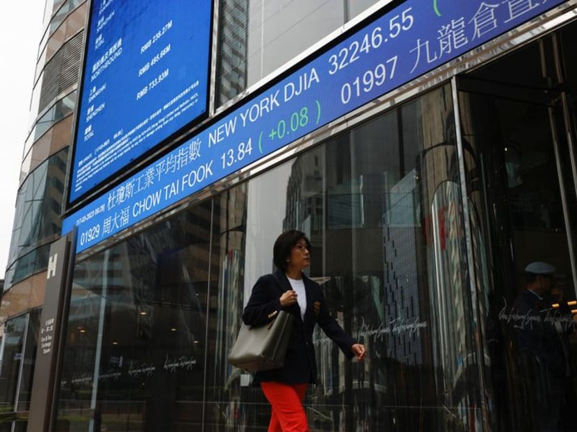 UBS Upgrades India, Downgrades Hong Kong: A Market Shift UBS Upgrades India, Downgrades Hong Kong: A Market Shift
